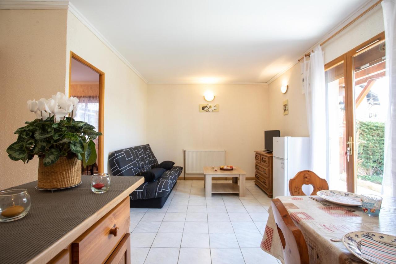 La Durance - 1 Chambre Terrasse Et Jardin Apartman Saint-André-dʼEmbrun Kültér fotó